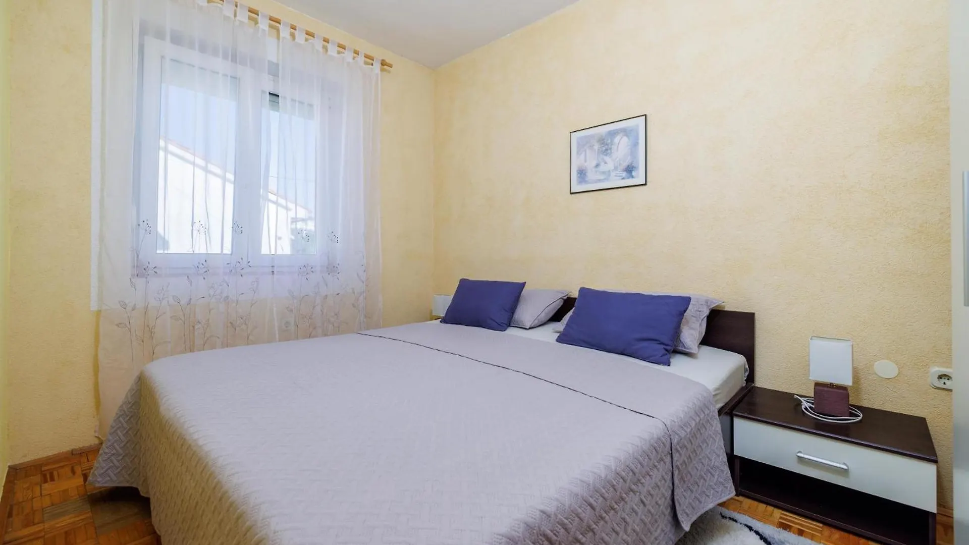 Apartments Buneta Crikvenica 0*,