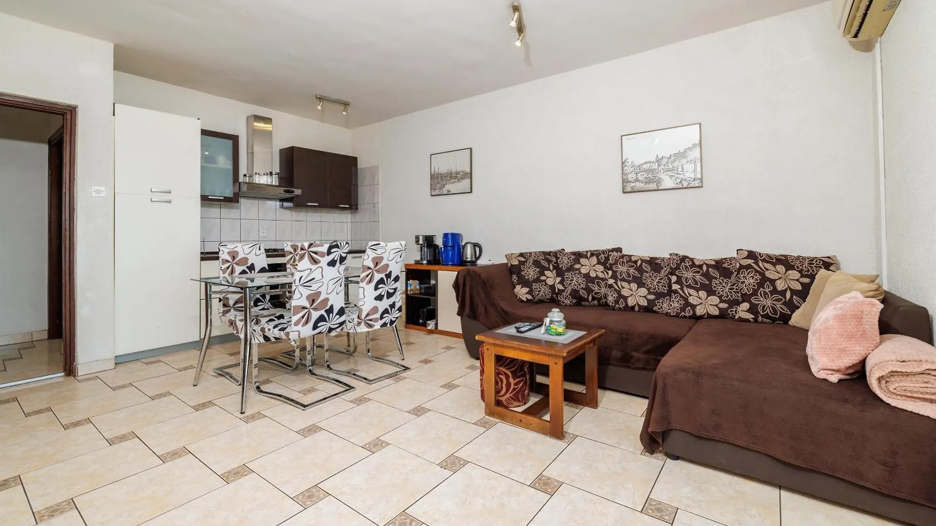 Apartments Buneta Crikvenica 0*,  Croatia